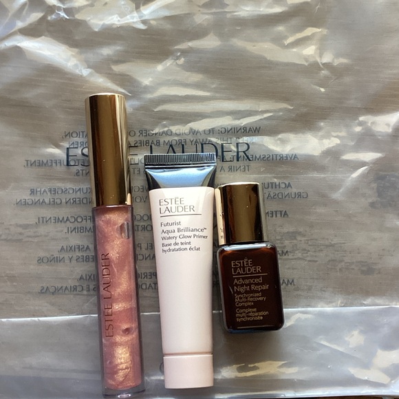 New Estée Lauder GWP Set - Picture 1 of 9